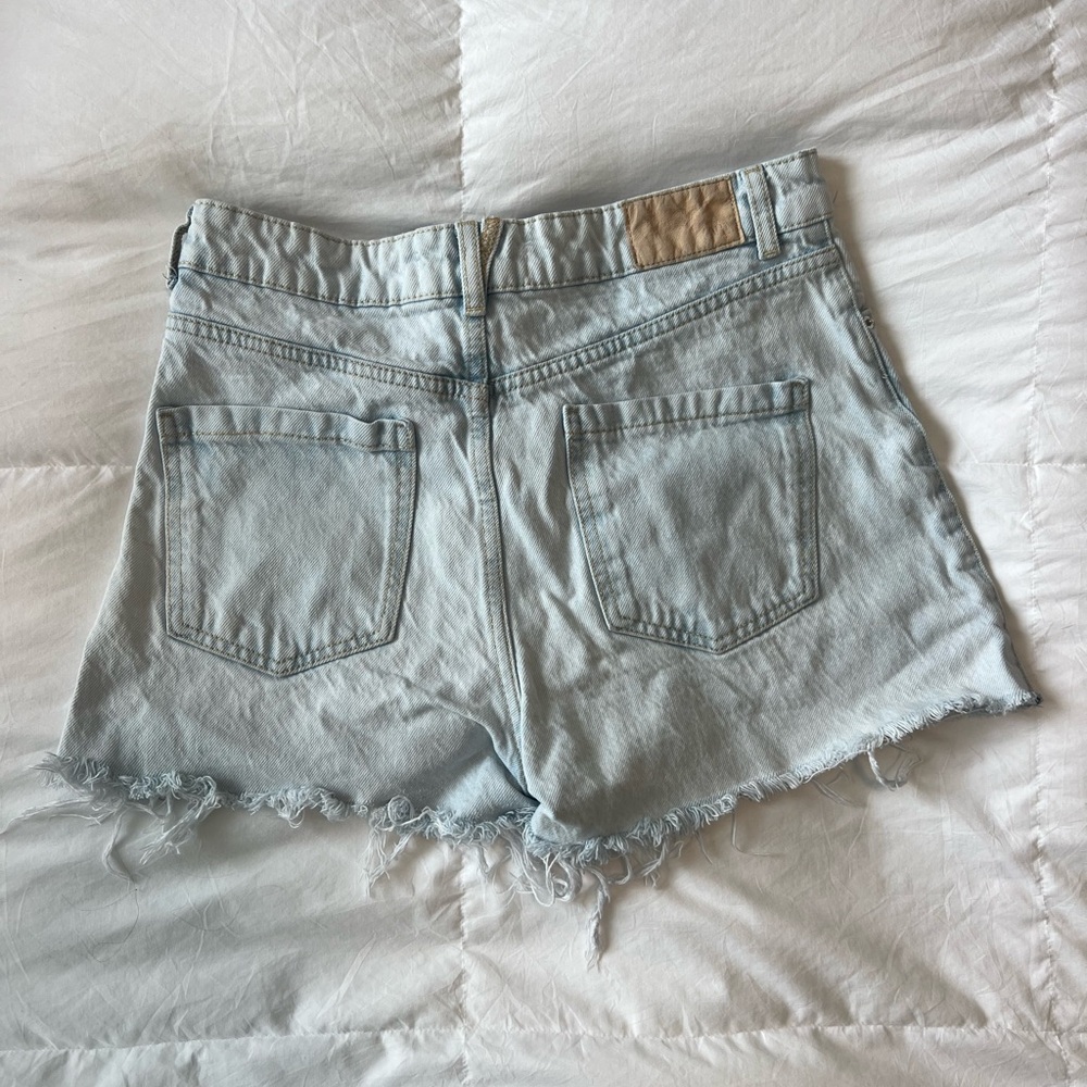 ZARA HIGH RISE MOM SHORTS - Picture 3 of 4